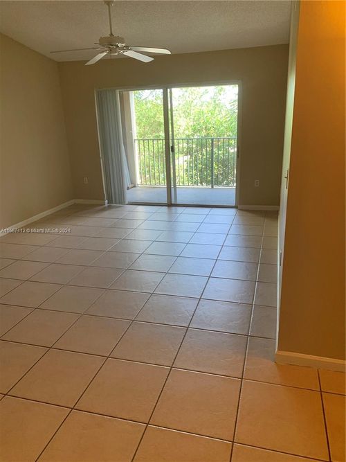 4305-4848 N State Road 7, Coconut Creek, FL, 33073-3343 | Card Image