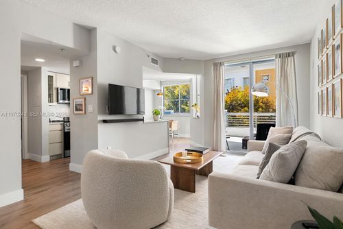 apt-1316-110 Washington Ave, Miami Beach, FL, 33139-7222 | Card Image