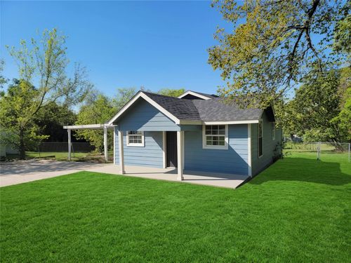 1415 Roberts Cut Off Rd, River Oaks, TX, 76114-2018 | Card Image