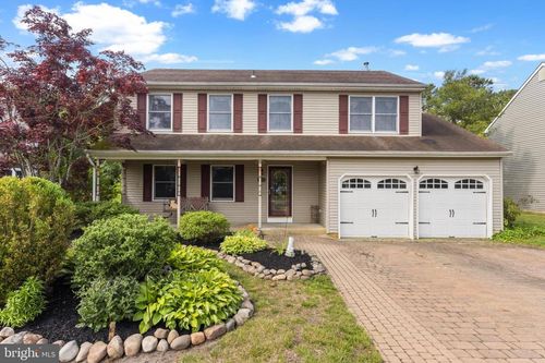146 W Holly Ln, LITTLE EGG HARBOR TWP, NJ, 08087-2038 | Card Image
