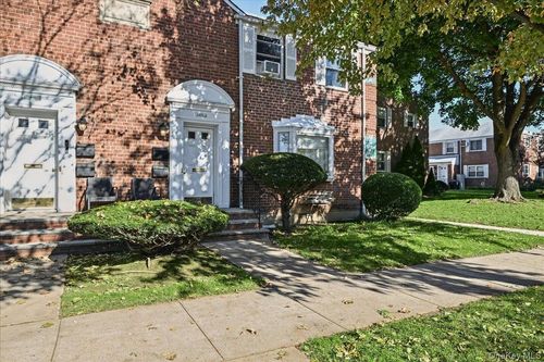 b-upper-254-03 74th Avenue, New York, NY, 11004 | Card Image
