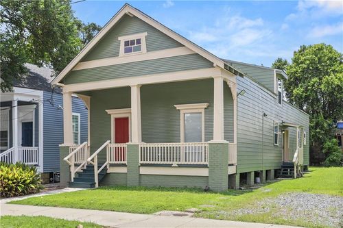 7624 Oak St, New Orleans, LA, 70118-5018 | Card Image