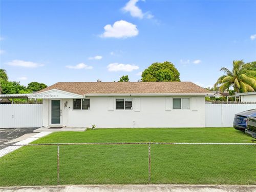 20210 Sw 112th Pl, Miami, FL, 33189-1135 | Card Image