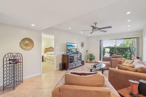 unit-41-1050 E Ramon Rd, Palm Springs, CA, 92264-7748 | Card Image