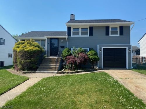 9 Bernath St, Carteret, NJ, 07008-1617 | Card Image