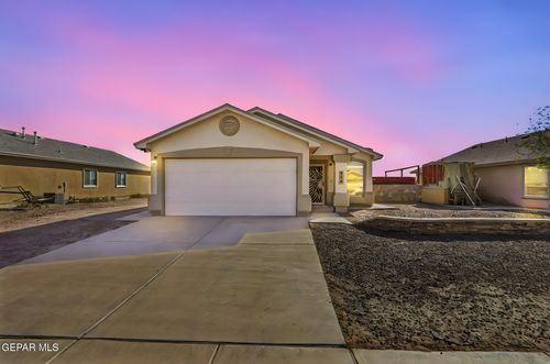 224 Flor Eucharis Dr, Socorro, TX, 79927-3398 | Card Image