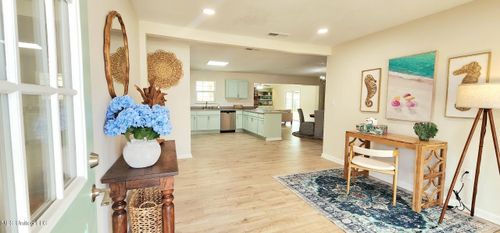 24 Pecan Dr, Long Beach, MS, 39560-3829 | Card Image