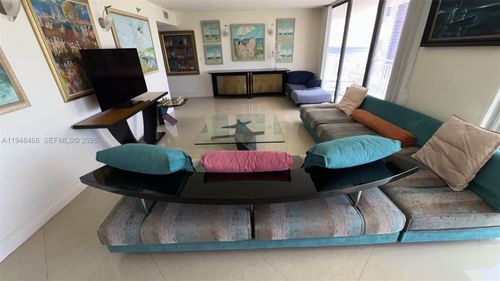 apt-1909-210 174th St, Sunny Isles Beach, FL, 33160-3343 | Card Image