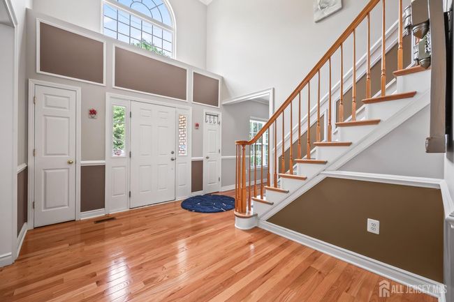 1004 Antoinette Dr, House other with 5 bedrooms, 3 bathrooms and null parking in Monroe NJ | Image 4