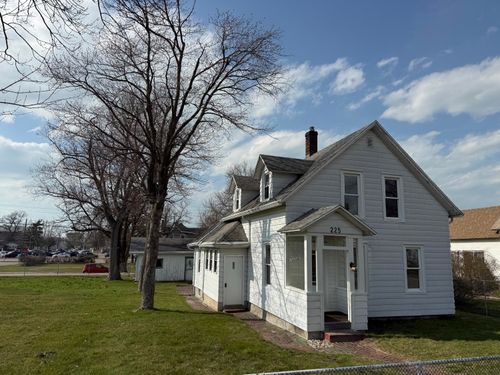 225 Columbia St, Michigan City, IN, 46360 | Card Image