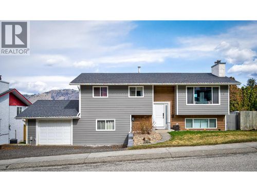 2368 Omineca Drive, Kamloops, BC, V2E1X3 | Card Image