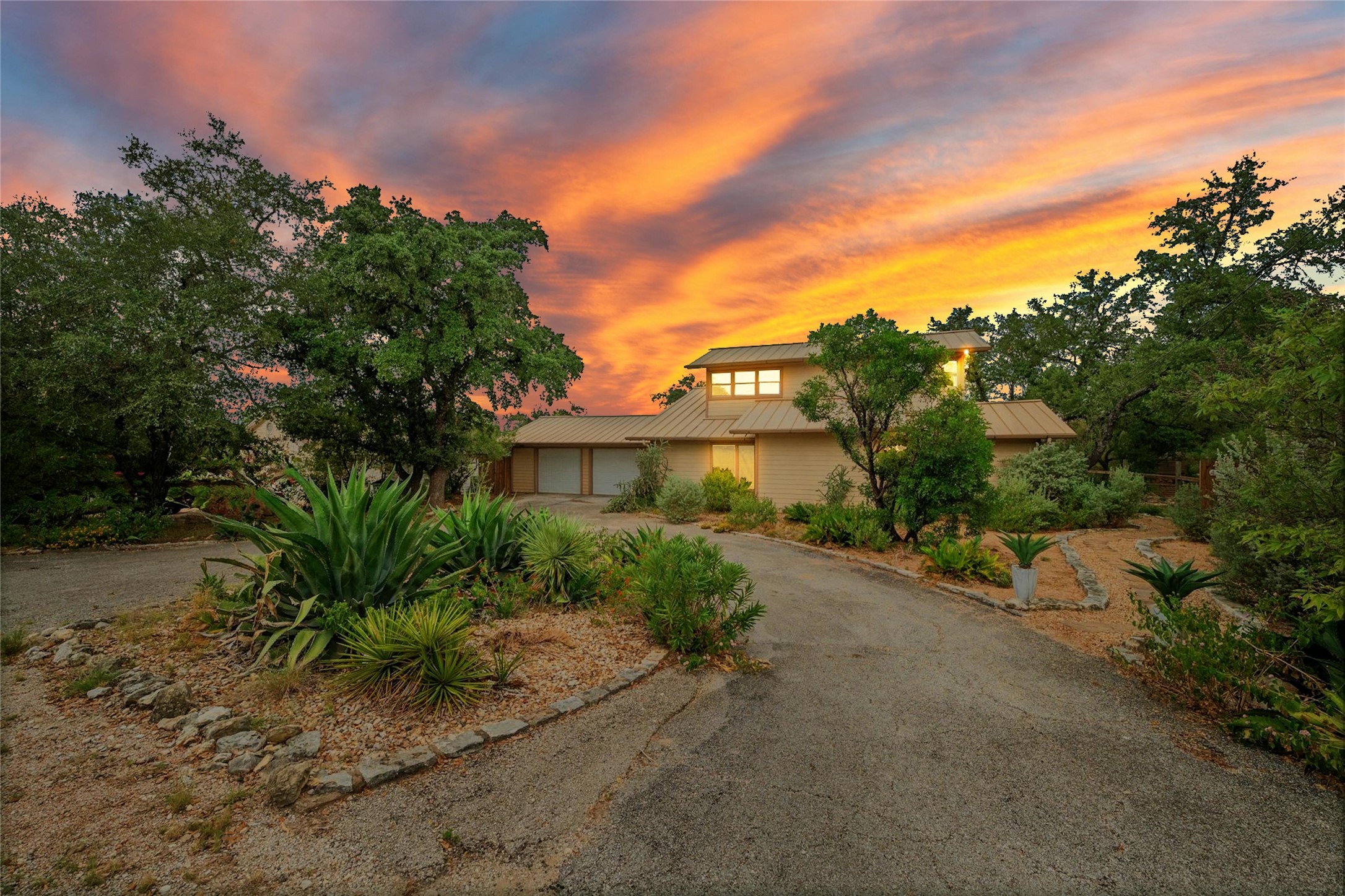 Rimrock Ct, Lago Vista, TX 78645