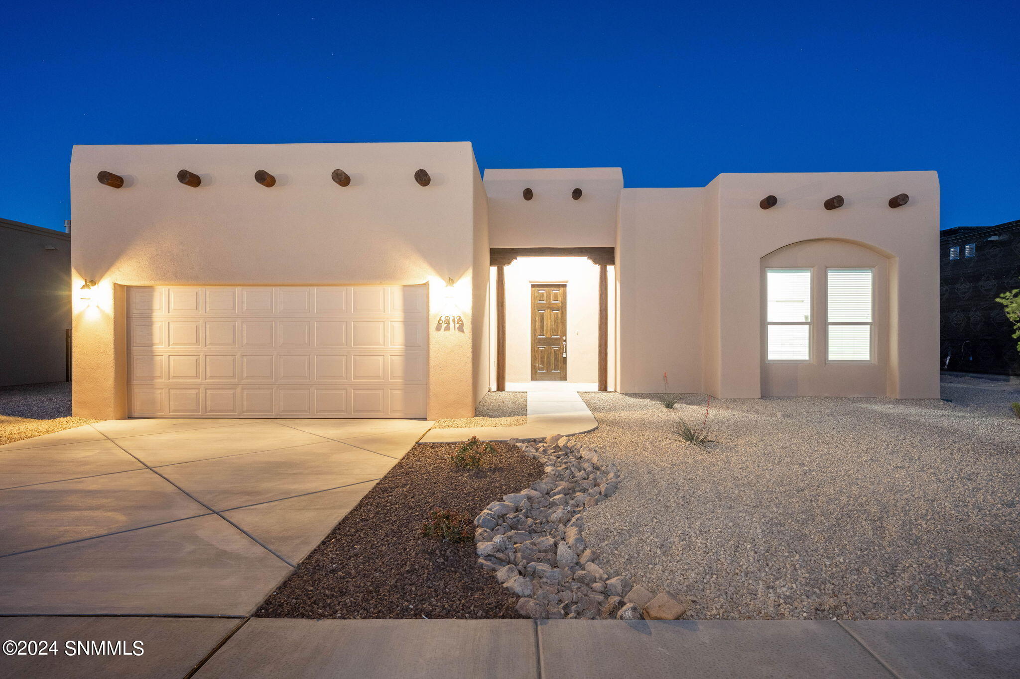 Quicksilver St, Las Cruces, NM 88012