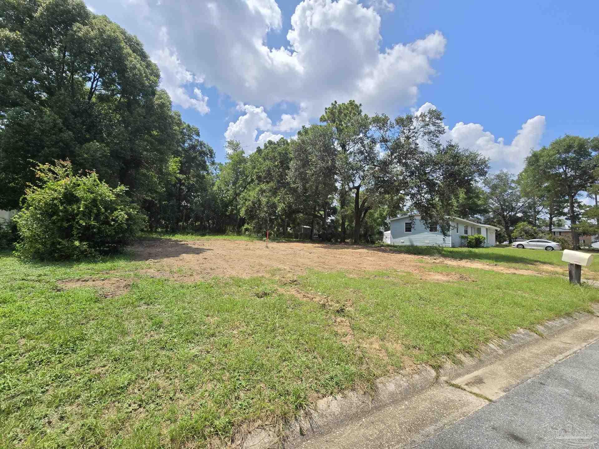 Springdale Cir, Pensacola, FL 32503