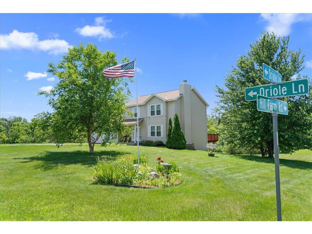 Oriole Ln, Hudson, WI 54016