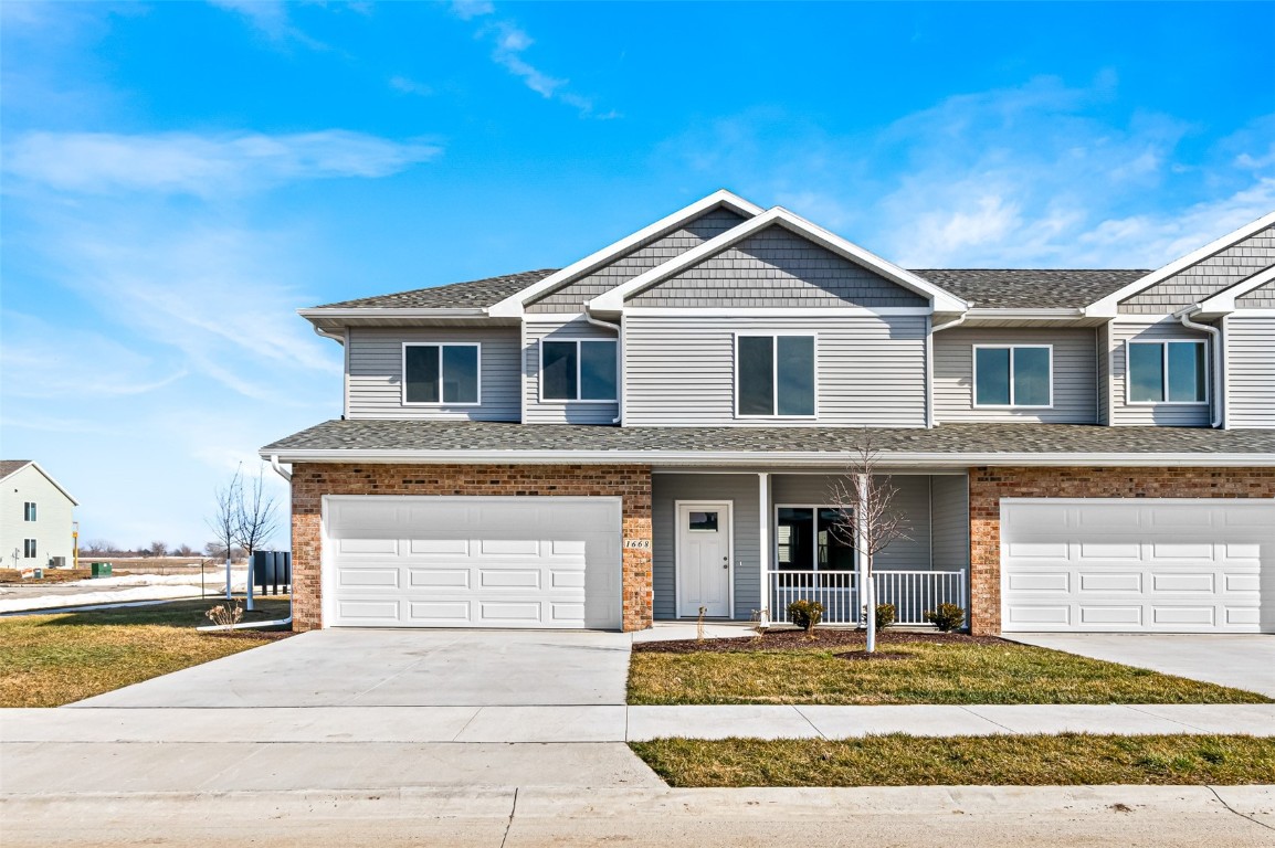 Aspen Ct, North Liberty, IA 52317