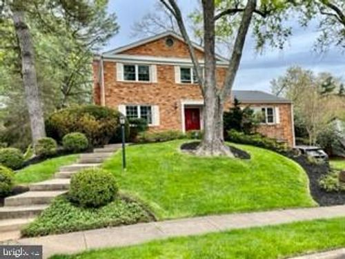 1323 Macbeth St, MCLEAN, VA, 22102-2736 | Card Image