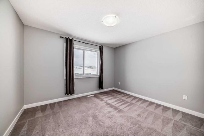 252 Nolanhurst Crescent Nw, Home with 5 bedrooms, 3 bathrooms and 4 parking in Calgary AB | Image 25