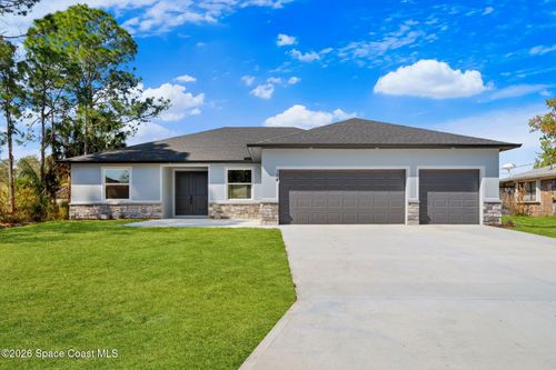 1008 Tevis St Se, Palm Bay, FL, 32909-5805 | Card Image