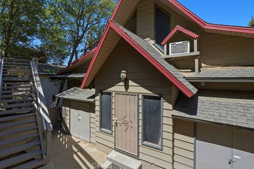 320 Delle Dr, Crestline, CA, 92325-9555 | Card Image