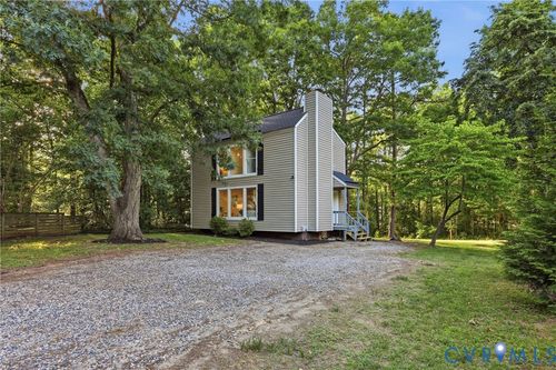 4900 Genlou Cir, Chesterfield, VA, 23832-7275 | Card Image