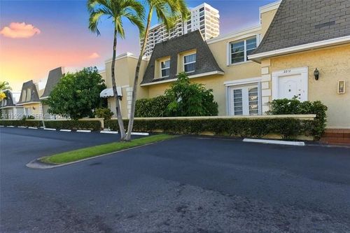 21-2217 Ne 7th St, Hallandale Beach, FL, 33009-2874 | Card Image