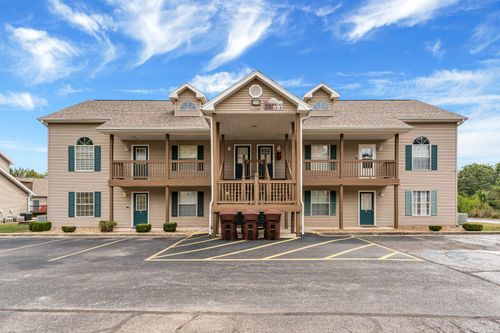 1-490 Abby Ln, Branson, MO, 65616-3850 | Card Image