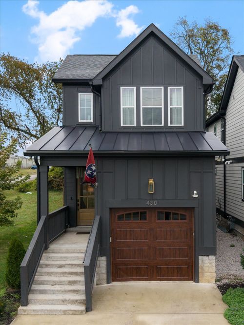 430 E Bend Dr, Nashville, TN, 37209-3008 | Card Image