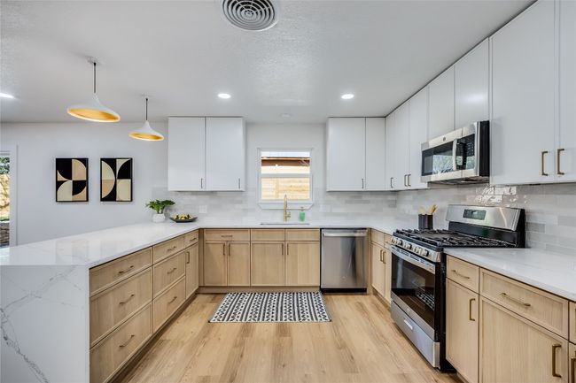 11704 Indianhead Dr, House other with 3 bedrooms, 2 bathrooms and 4 parking in Austin TX | Image 18