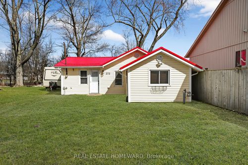 372 Buffalo Road, Fort Erie, ON, L2A5G4 | Card Image