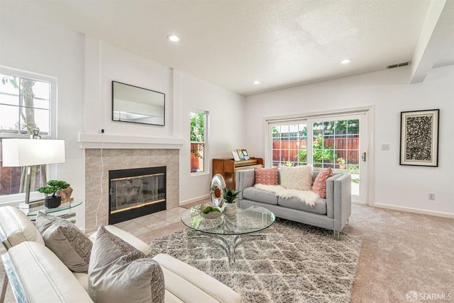 228 Stranahan Cir, House other with 3 bedrooms, 3 bathrooms and 4 parking in Clayton CA | Image 5