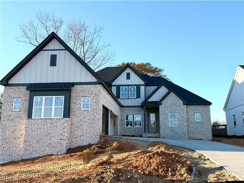 2412 Thunder Ridge Way, AUBURN, AL, 36832-7516 | Card Image