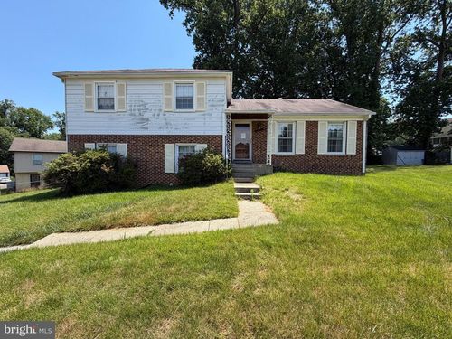 4504 Sprucewood Ct, TEMPLE HILLS, MD, 20748-5721 | Card Image