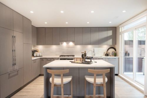 177-1330 Wellon St, Coquitlam, BC, V3E0V3 | Card Image