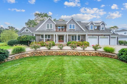 220 Dunrobin Rd, Mashpee, MA, 02649-3072 | Card Image