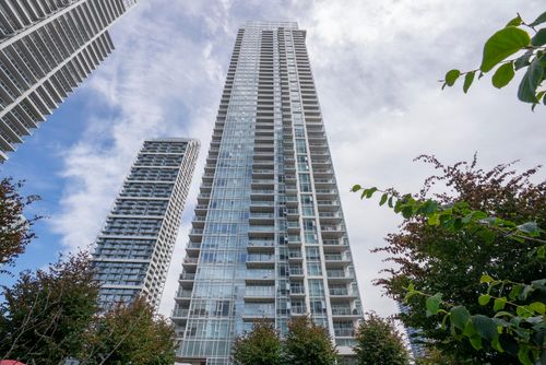 1007-4670 Assembly Way, Burnaby, BC, V5H0H3 | Card Image