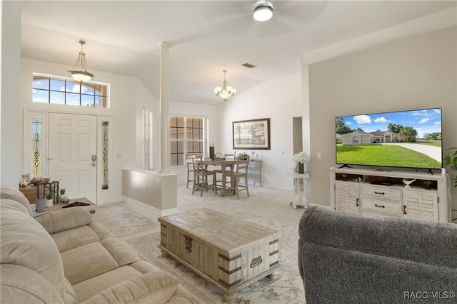 4731 Crestline Dr, House other with 3 bedrooms, 2 bathrooms and 2 parking in Beverly Hills FL | Image 11