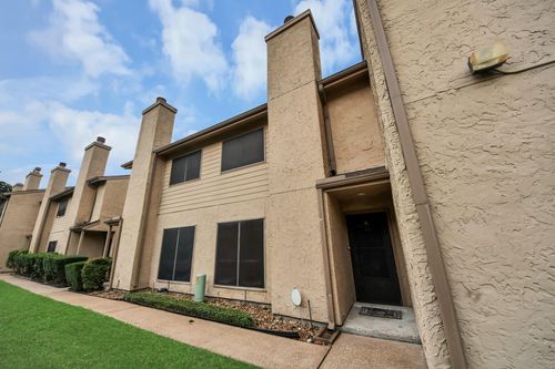34-5000 Milwee St, Houston, TX, 77092-6628 | Card Image