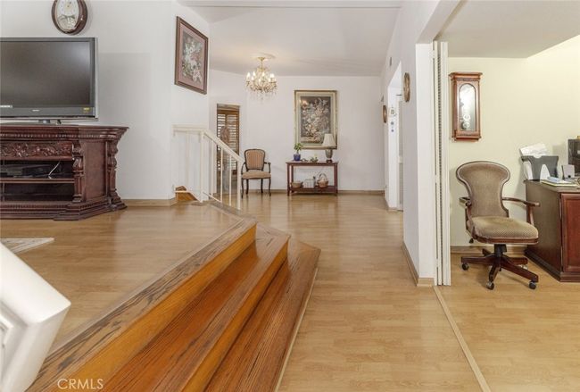 APT-202 - 1313 Valley View Rd, Condo with 2 bedrooms, 2 bathrooms and 2 parking in Glendale CA | Image 7