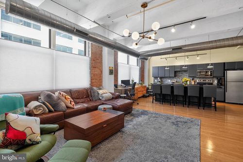 202-444 N 4th St, PHILADELPHIA, PA, 19123-4127 | Card Image