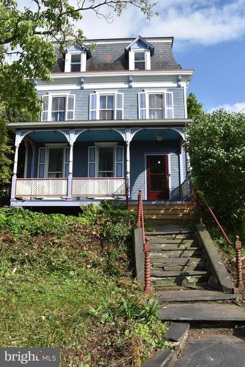 908 Main St, DELTA, PA, 17314-8946 | Card Image