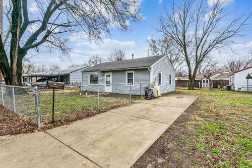 4533 S Elmhurst, Wichita, KS, 67216-0000 | Card Image