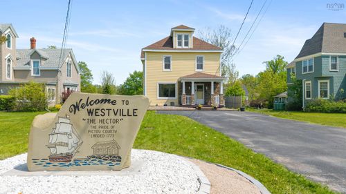 1637 N Main St, Westville, NS, B0K2A0 | Card Image
