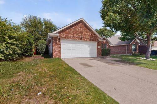 10805 Nantucket Dr, Rowlett, TX, 75089-8469 | Card Image