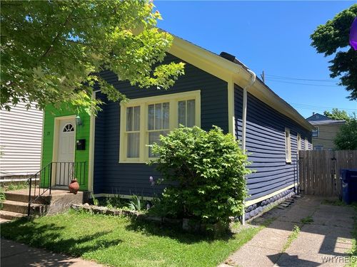 21 College St, Buffalo, NY, 14201-2001 | Card Image