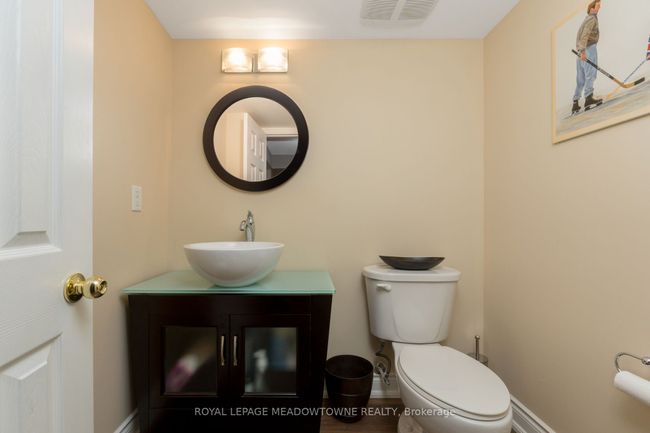 206 Eaton St, House other with 5 bedrooms, 4 bathrooms and 2 parking in Georgetown ON | Image 33