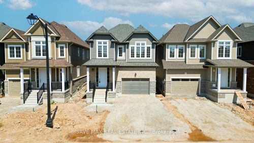 82 Sanders Road, Erin, ON, N0B1T0 | Card Image