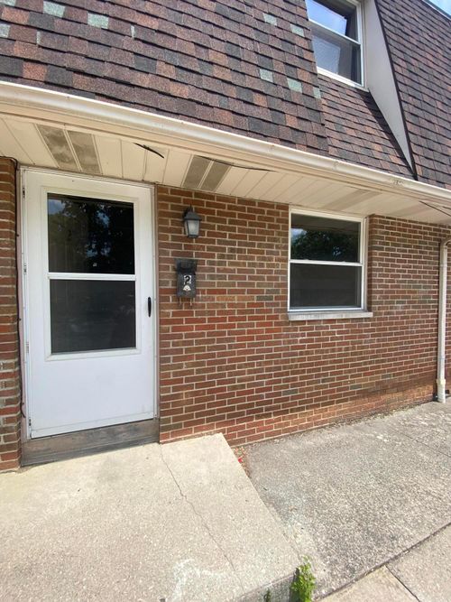 apt-2-53 Neil St, Delaware, OH, 43015-2542 | Card Image