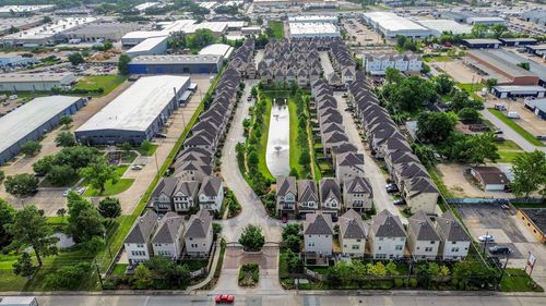 10805 Kyler Oaks Pl, Houston, TX, 77043-7009 | Card Image