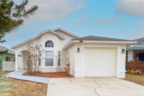 10201 Vista Cove Ln, Orlando, FL, 32825-5540 | Card Image